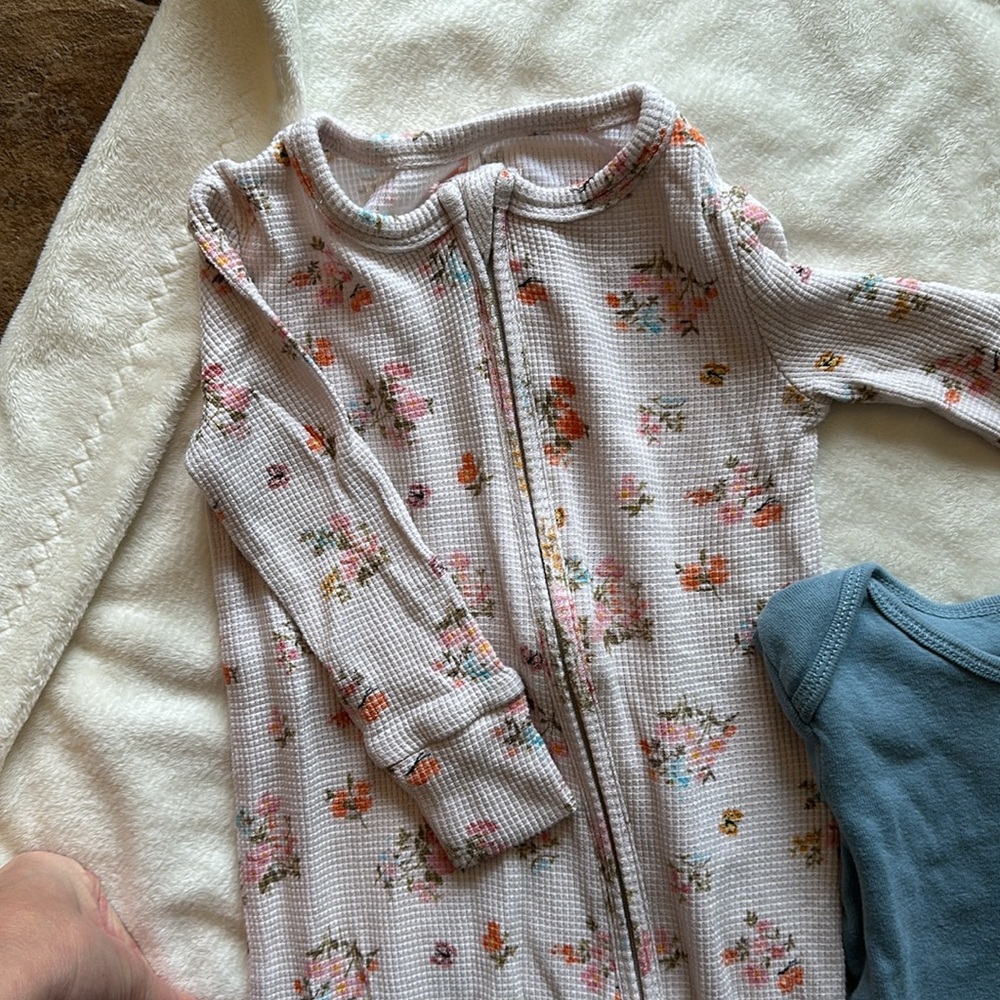 NWOT Posh Peanut 12-18 month two way zip waffle pajamas